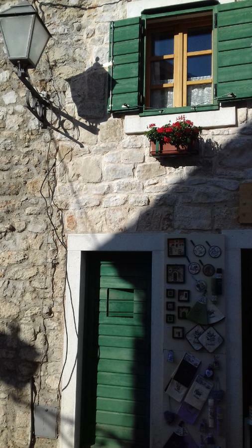 Apartments Mime - Small House Vodice Eksteriør bilde