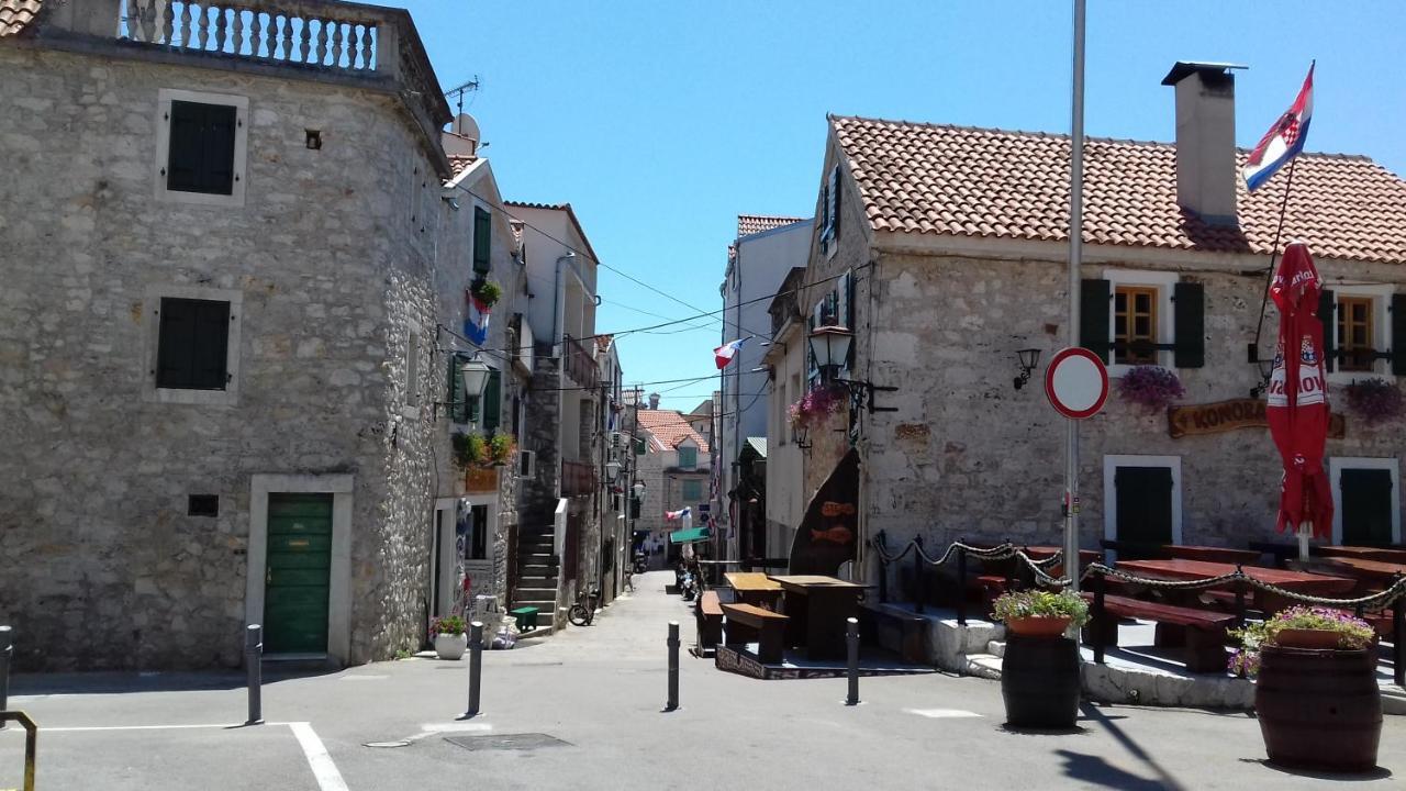 Apartments Mime - Small House Vodice Eksteriør bilde